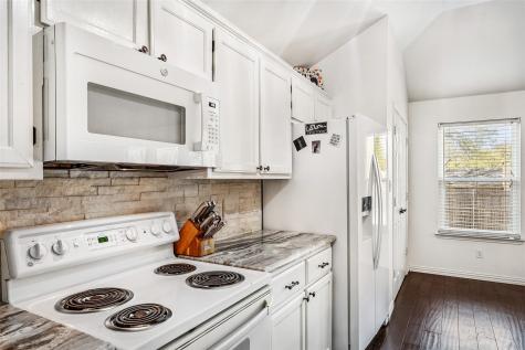 2304 Leslie Street Denton TX 76205