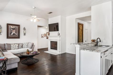 2304 Leslie Street Denton TX 76205
