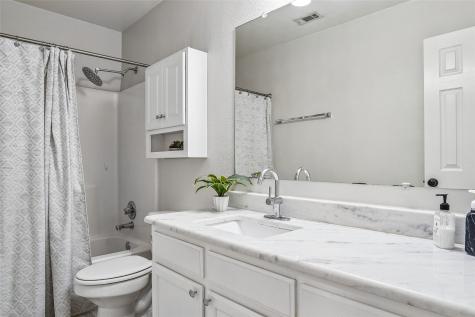 2304 Leslie Street Denton TX 76205