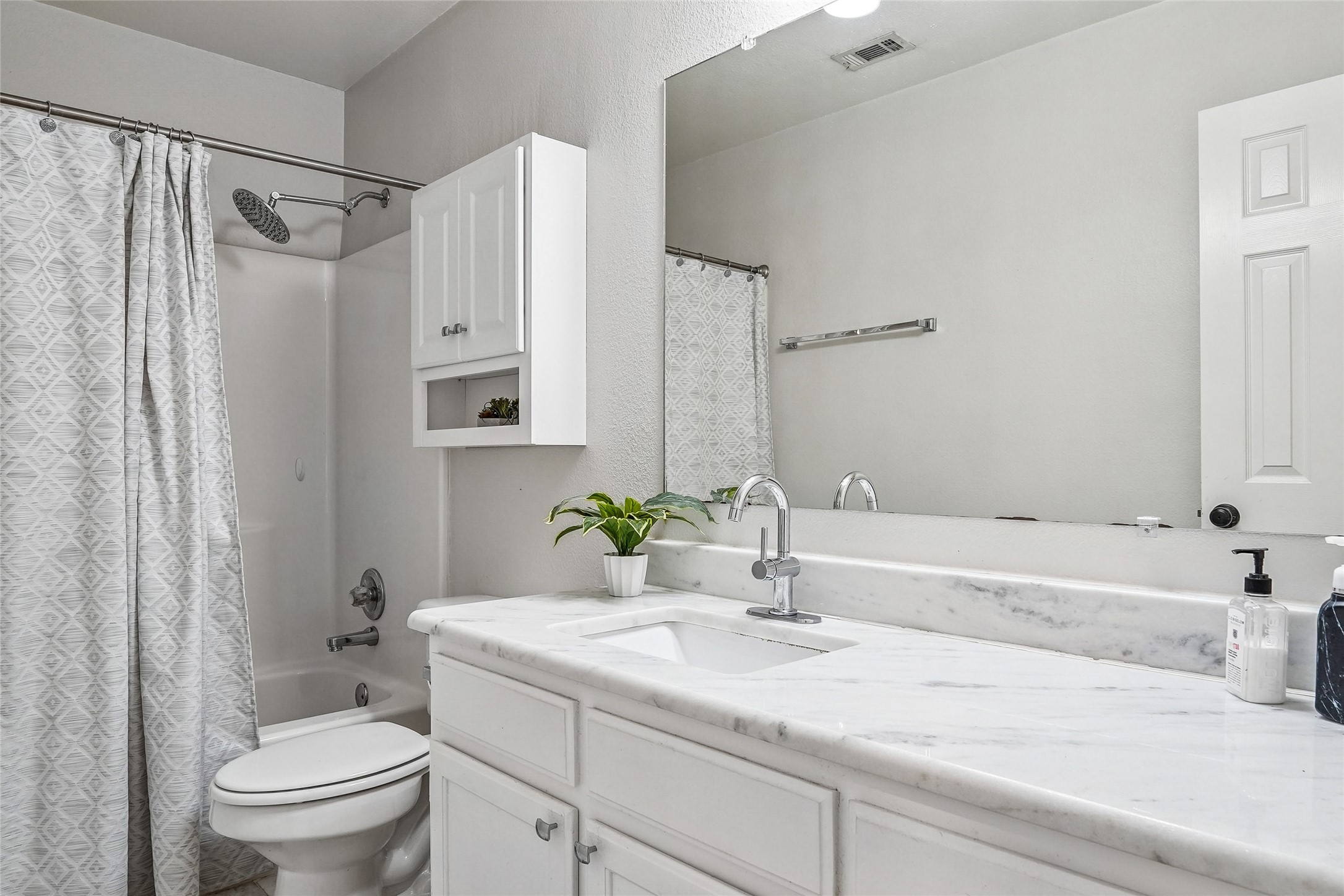 2304 Leslie Street Denton TX 76205