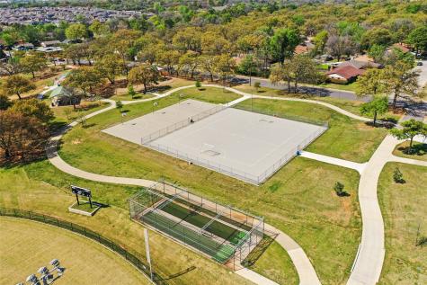 2304 Leslie Street Denton TX 76205