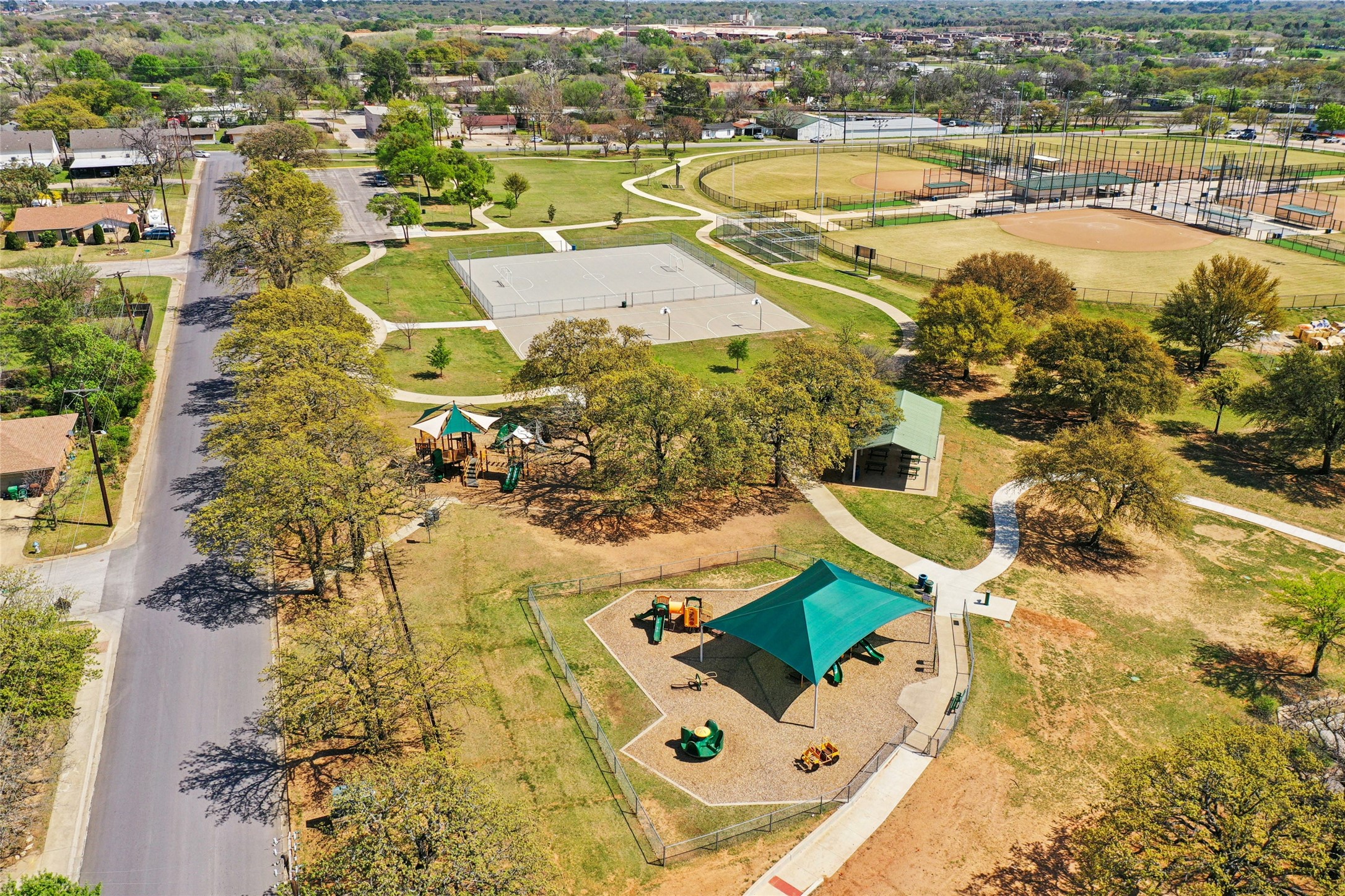 2304 Leslie Street Denton TX 76205