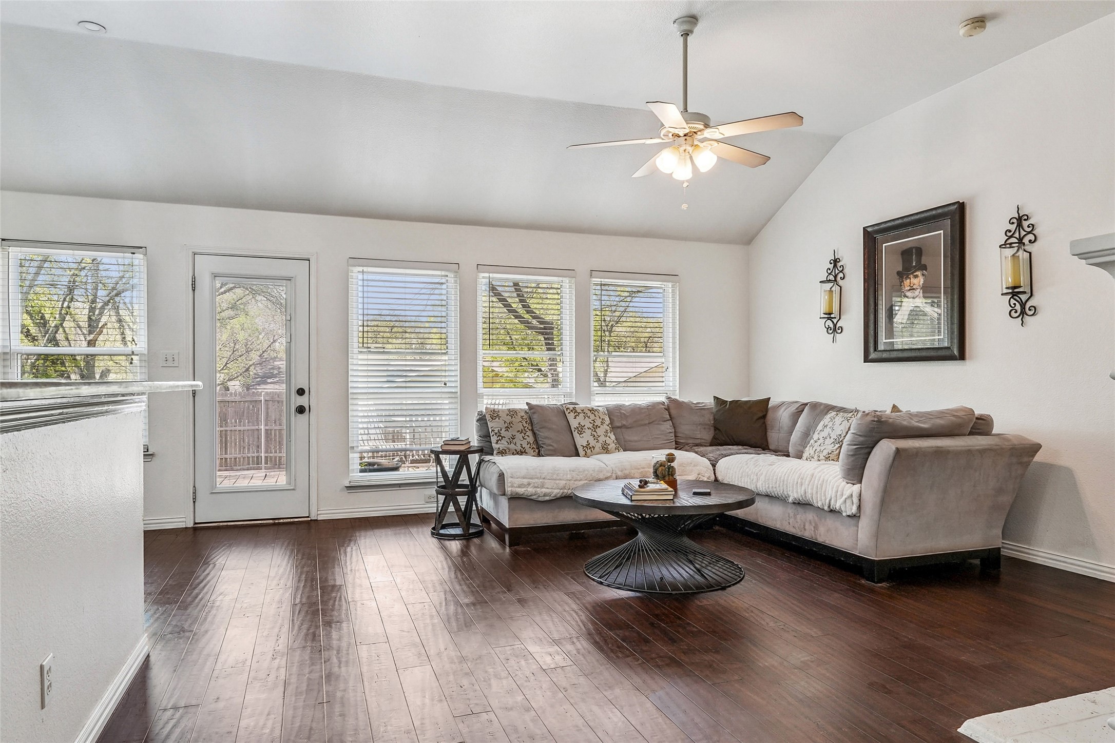 2304 Leslie Street Denton TX 76205
