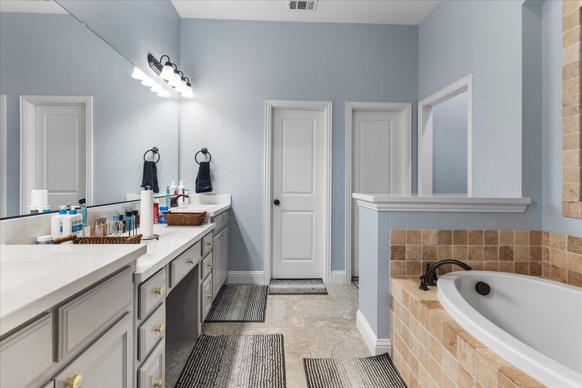 5621 Fringetree Drive Mckinney TX 75071