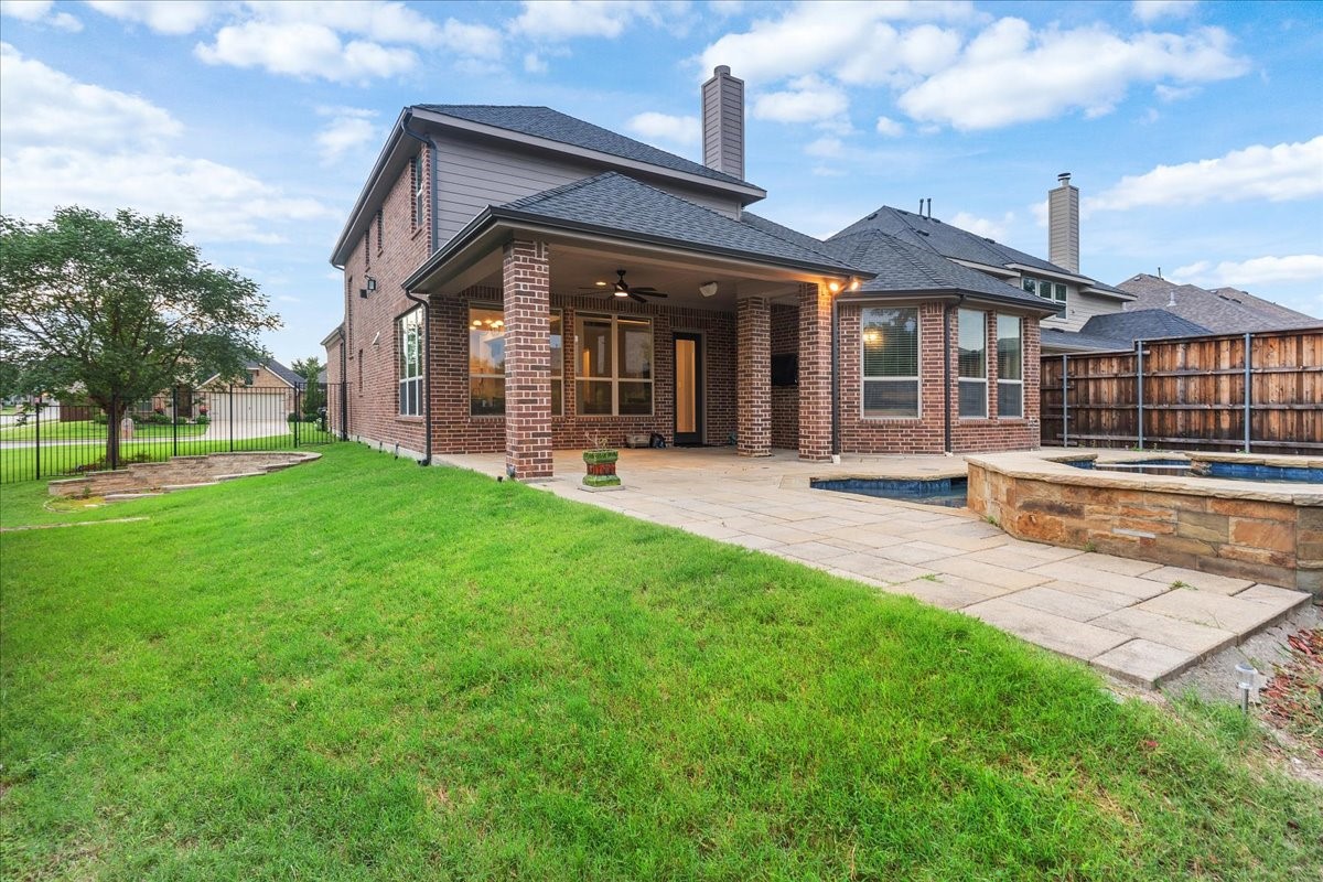 5621 Fringetree Drive Mckinney TX 75071