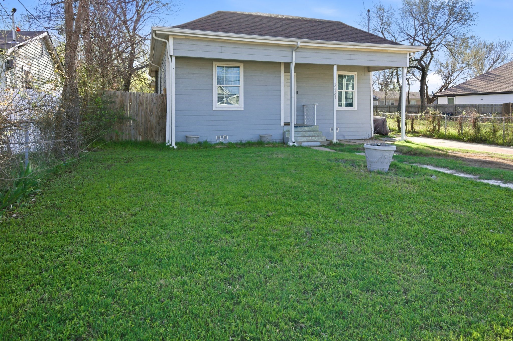 2421 Langston Street Fort Worth TX 76105