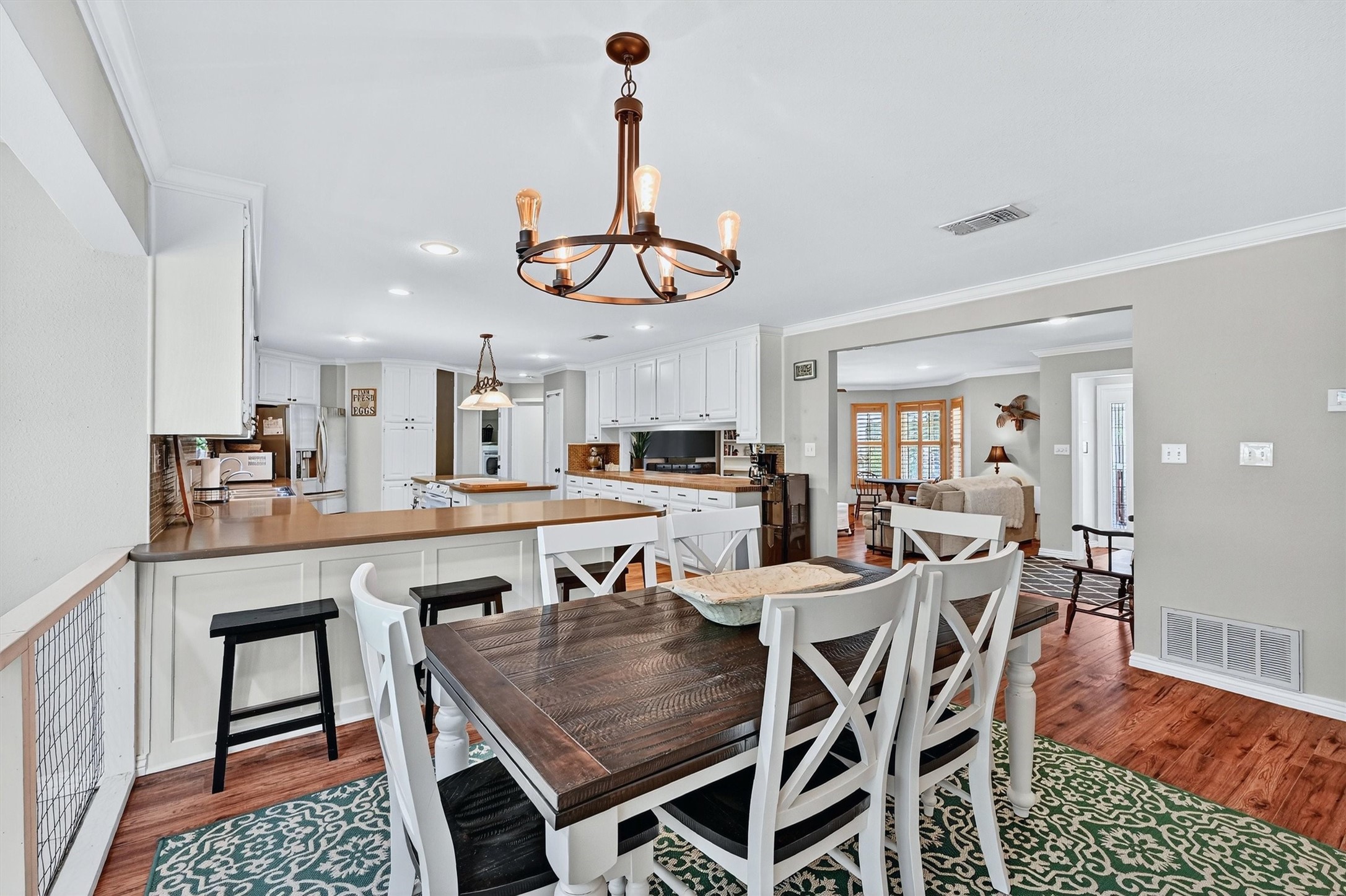 1246 Kiowa Drive W Lake Kiowa TX 76240