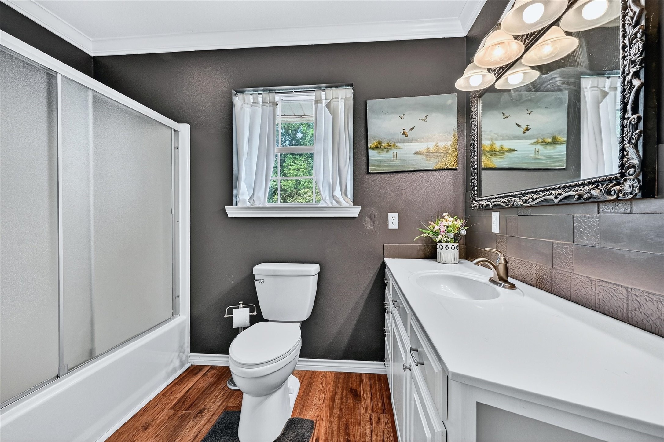 1246 Kiowa Drive W Lake Kiowa TX 76240