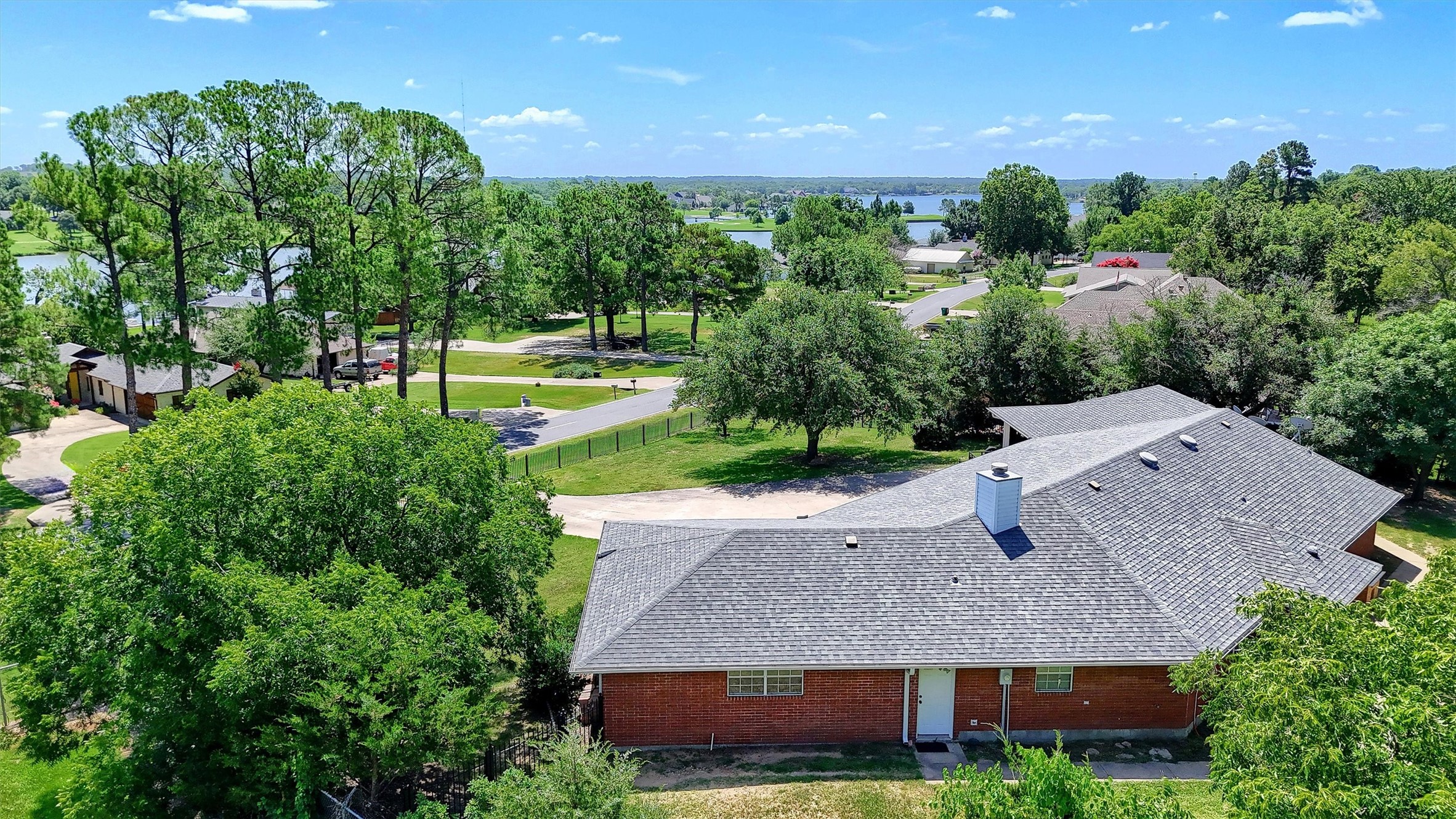 1246 Kiowa Drive W Lake Kiowa TX 76240