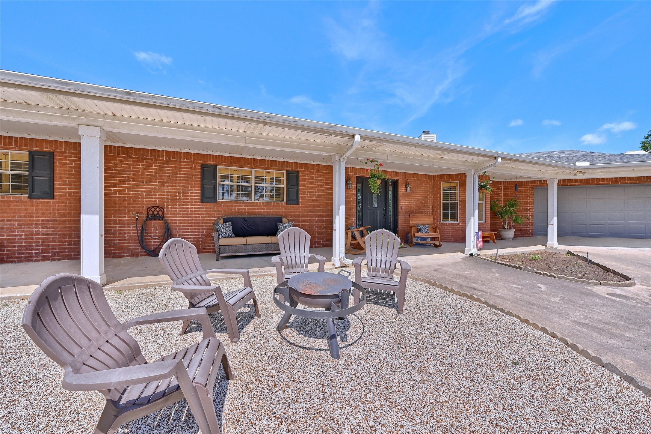 1246 Kiowa Drive W Lake Kiowa TX 76240