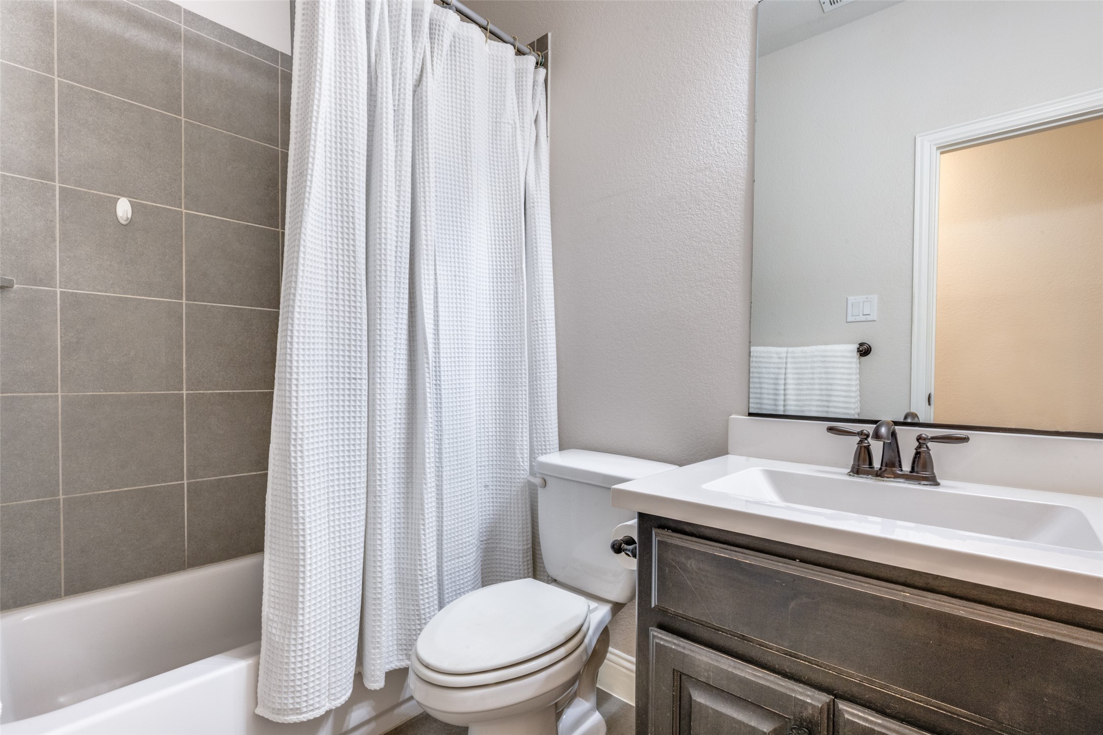 200 Sunrise Drive Argyle TX 76226
