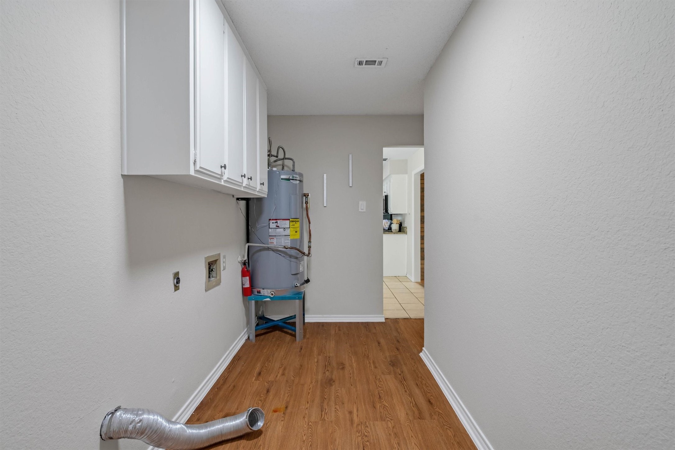 445 Parkridge Boulevard Burleson TX 76028