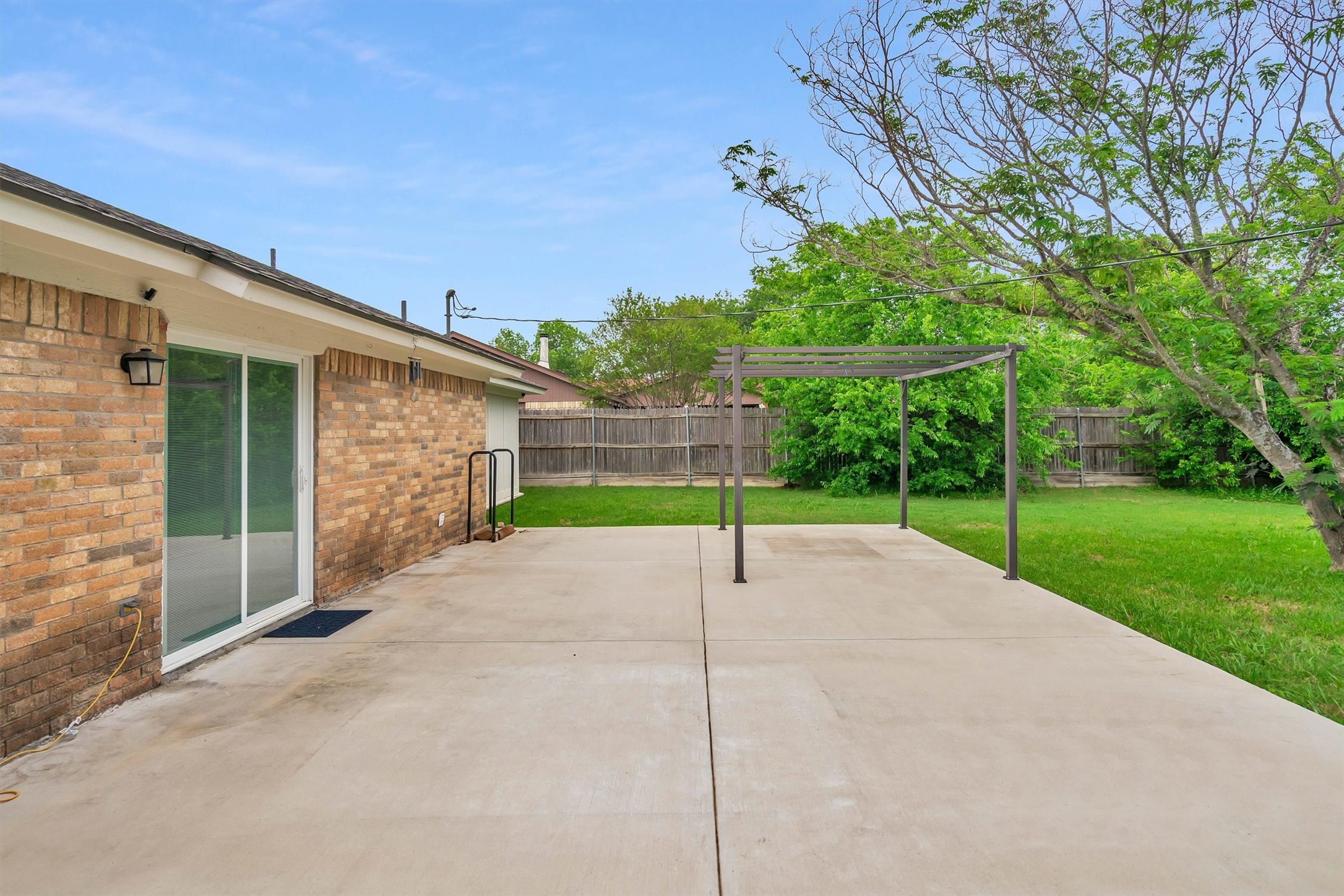 445 Parkridge Boulevard Burleson TX 76028