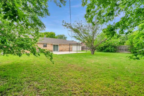 445 Parkridge Boulevard Burleson TX 76028