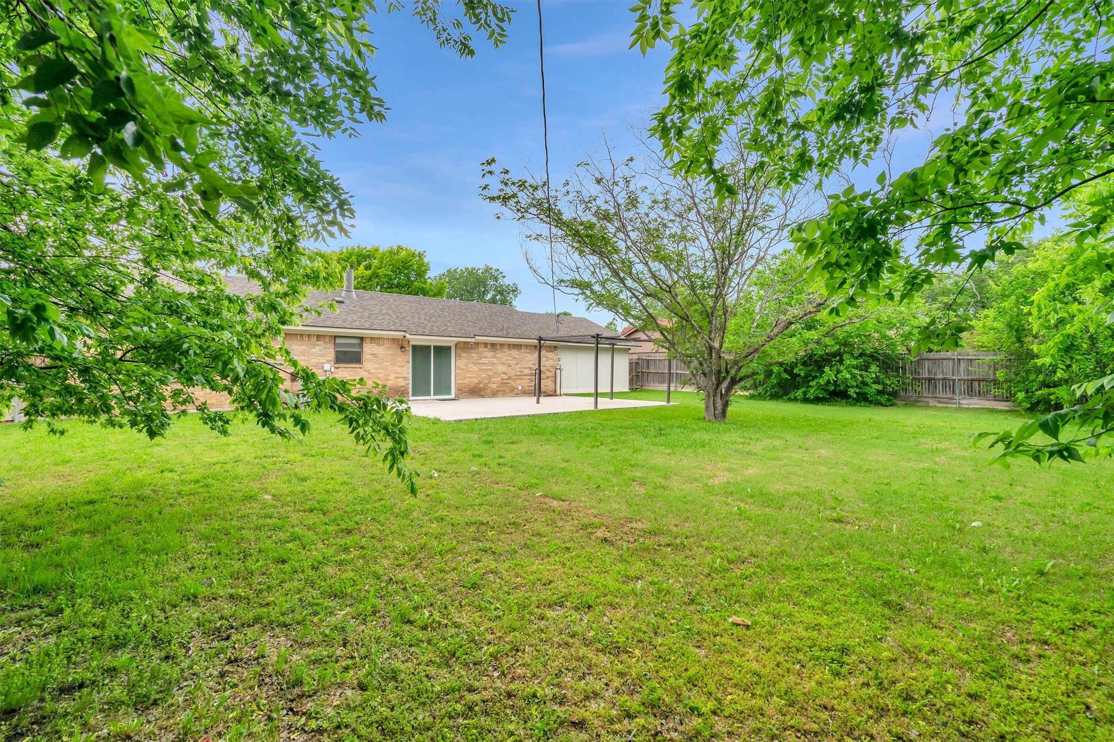 445 Parkridge Boulevard Burleson TX 76028