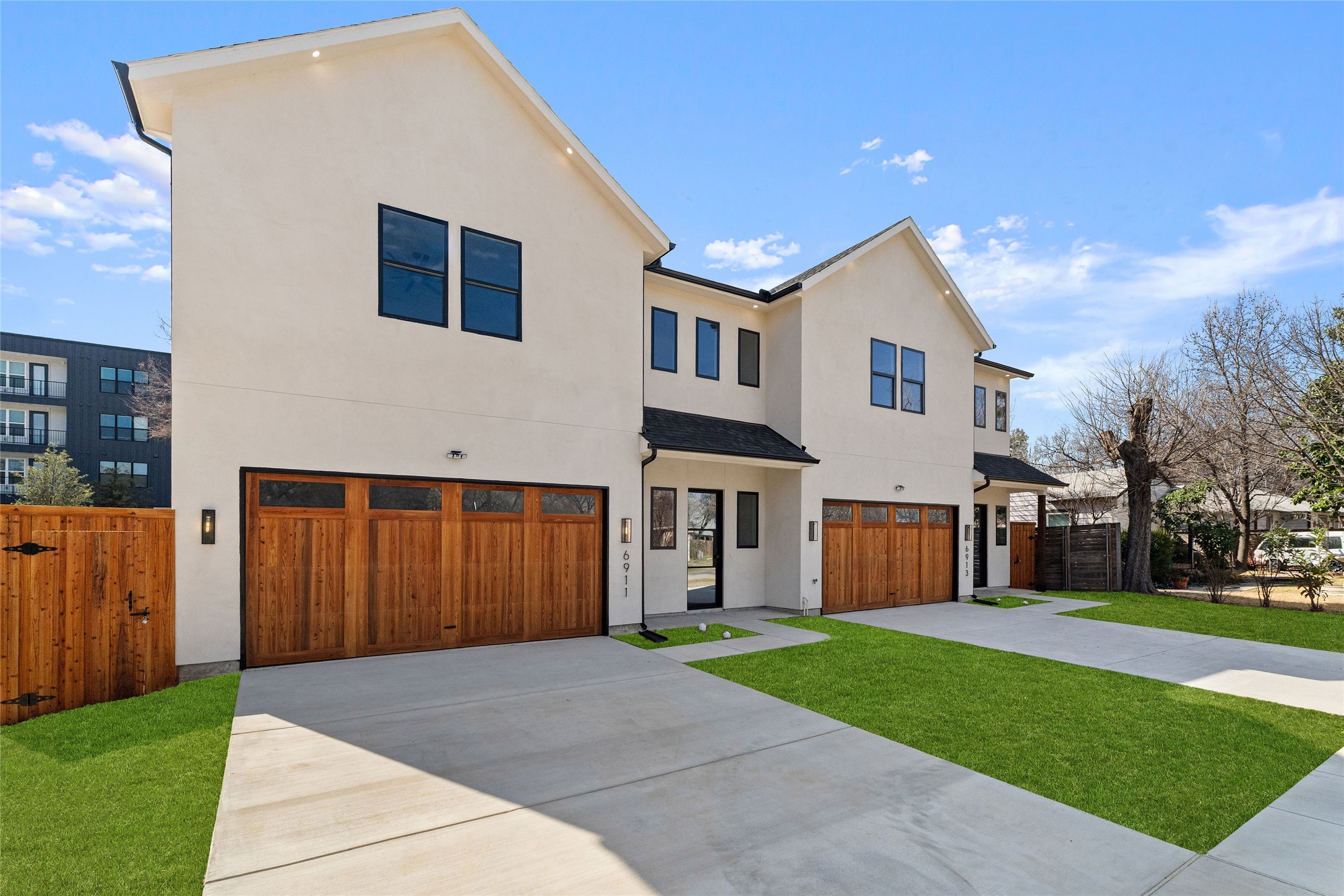 6911 Mohawk Drive Dallas TX 75235