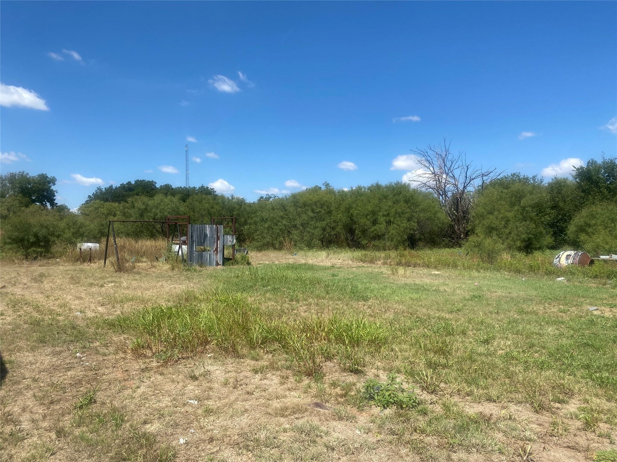 912 Taylor Avenue Rule TX 79547