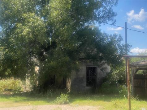 912 Taylor Avenue Rule TX 79547