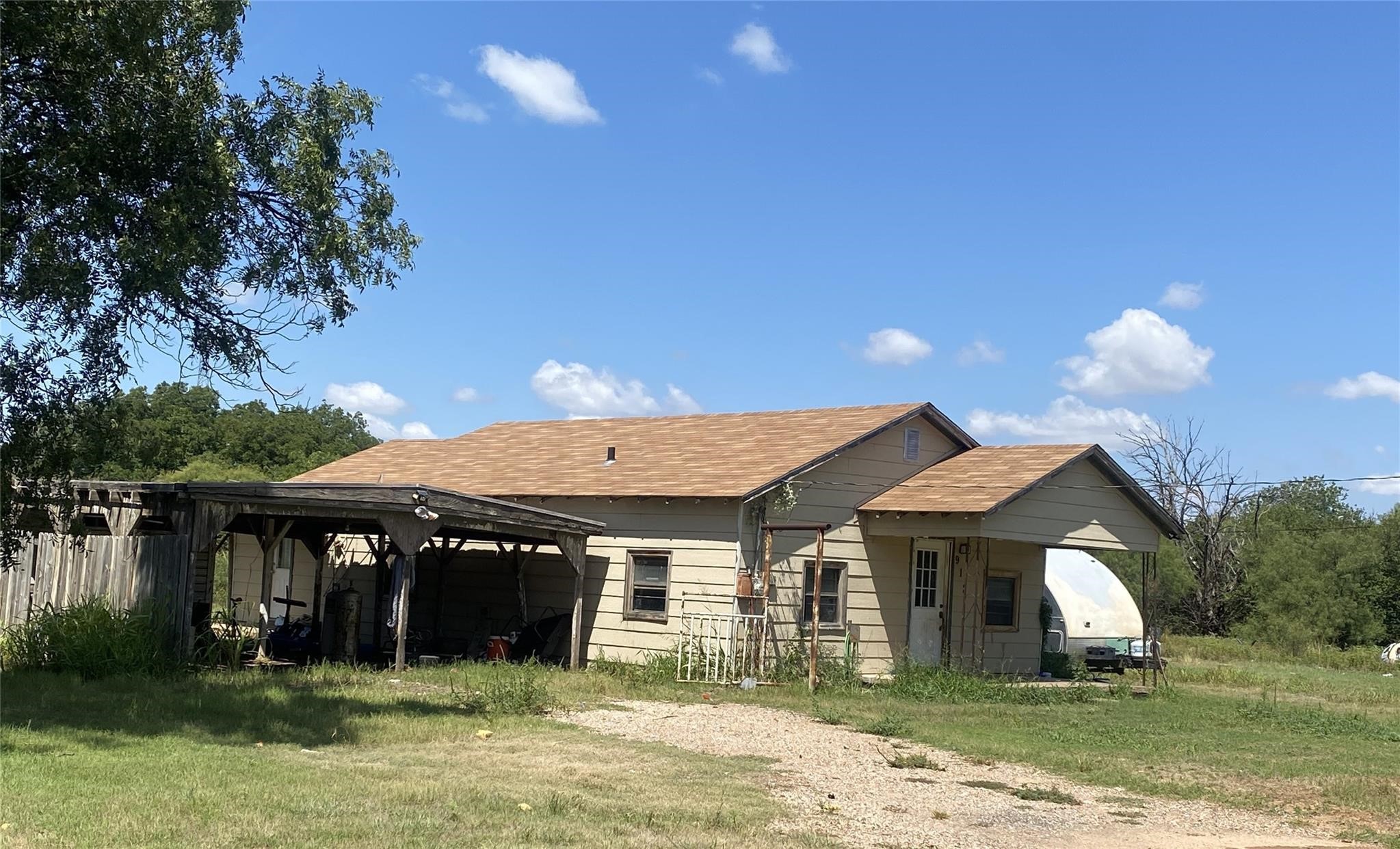 912 Taylor Avenue Rule TX 79547