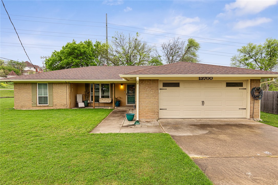 13700 Harbor Drive Woodway TX 76712