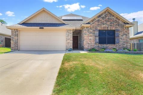 4006 Oakwood Court Aubrey TX 76227