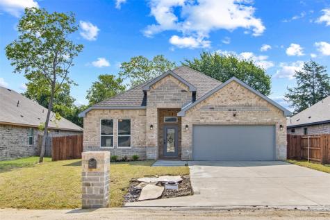 1530 Avenue C Grand Prairie TX 75051