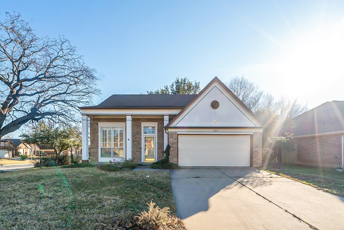 6856 Greenleaf Drive North Richland Hills TX 76182