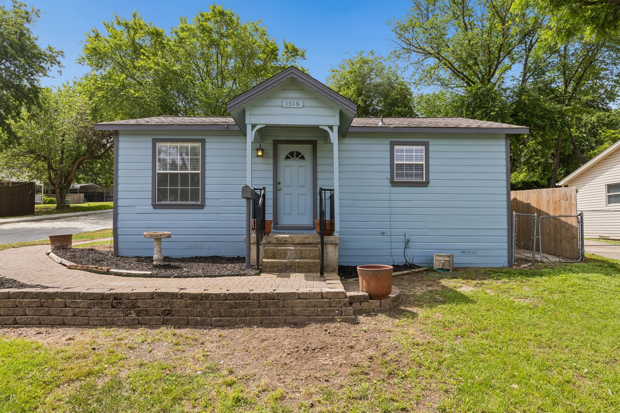 1516 Baxley Street Carrollton TX 75006