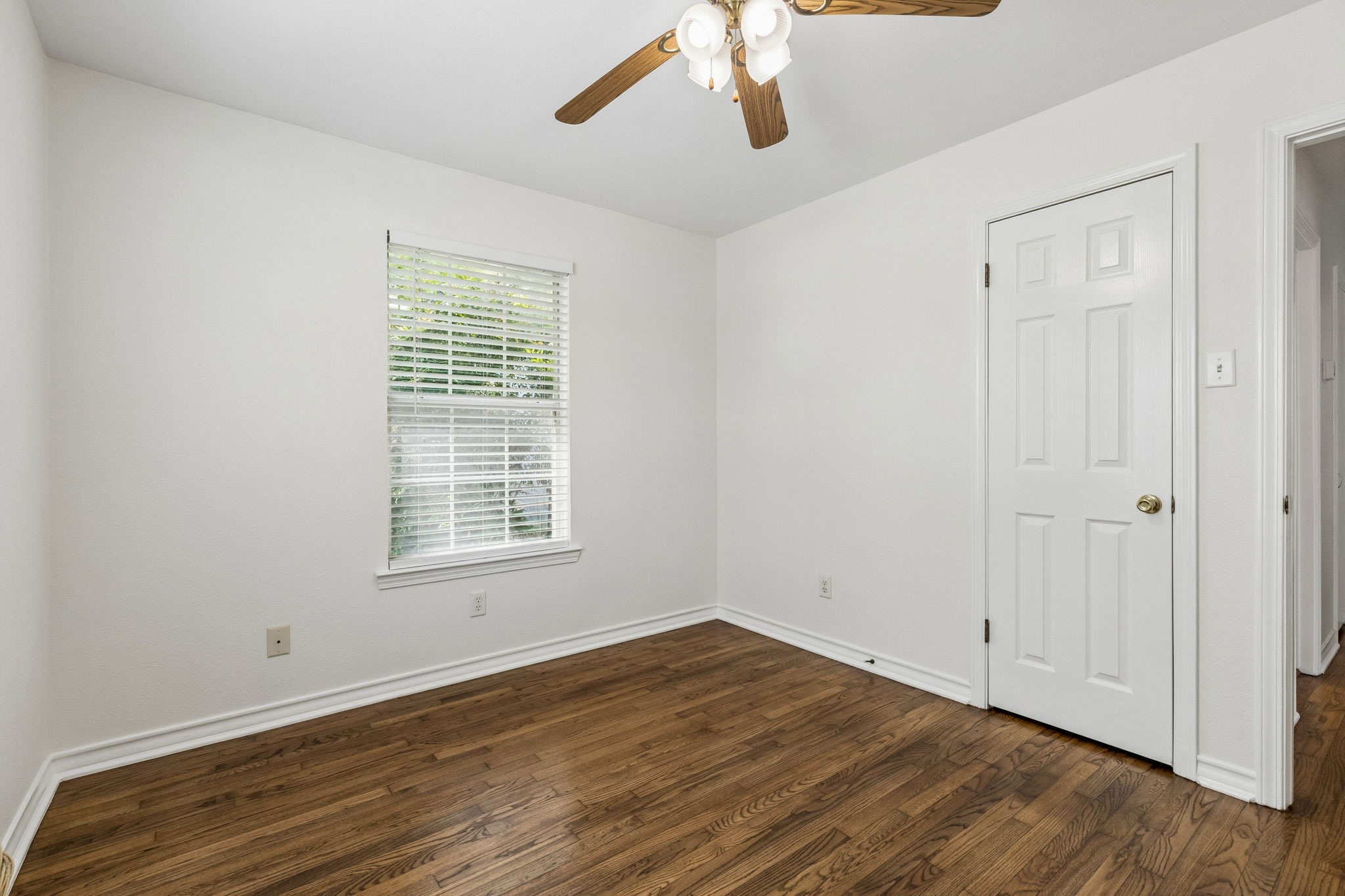 1516 Baxley Street Carrollton TX 75006
