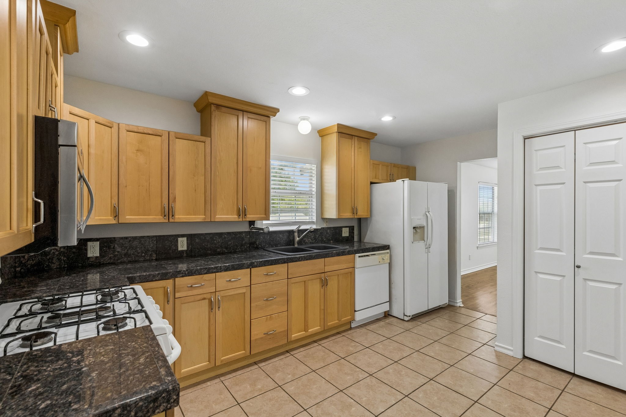 1516 Baxley Street Carrollton TX 75006