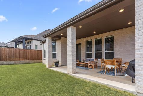 1748 Boxwood Row Drive Aubrey TX 76227