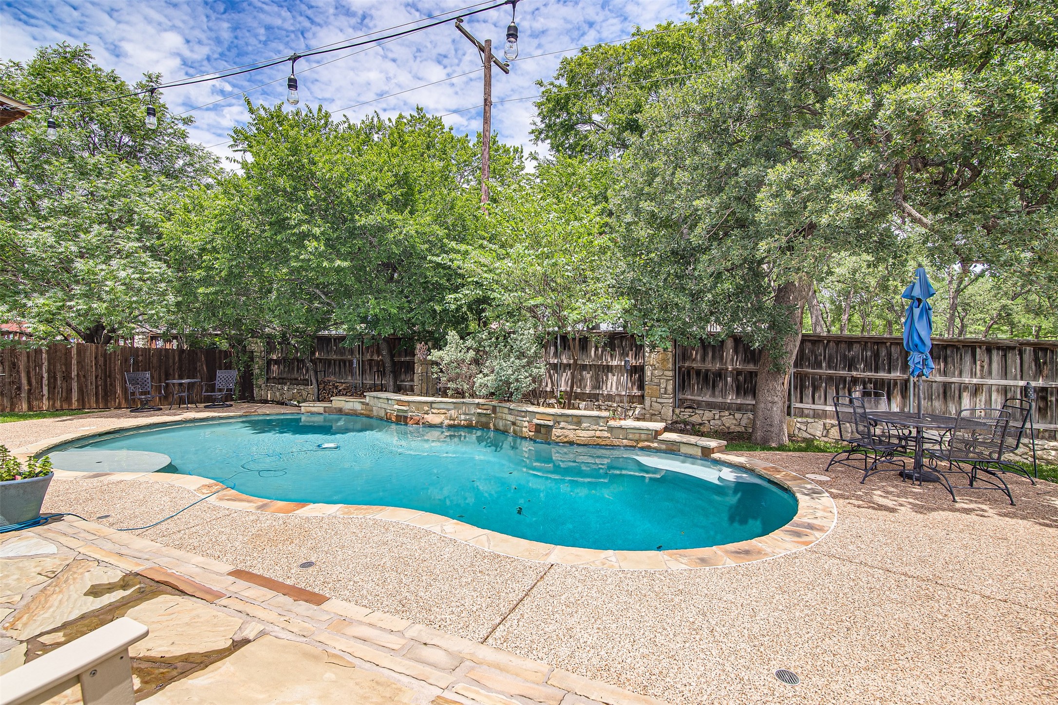 1202 Ravenna Street Mansfield TX 76063