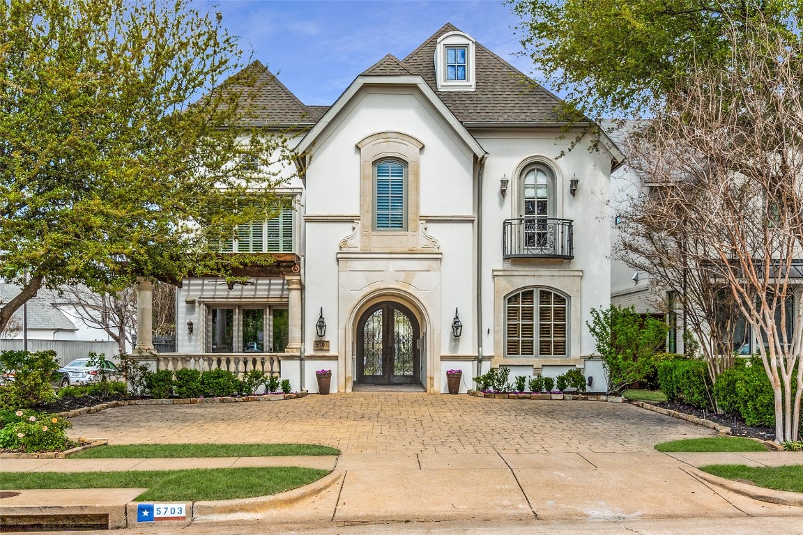 5703 Stanford Avenue Dallas TX 75209