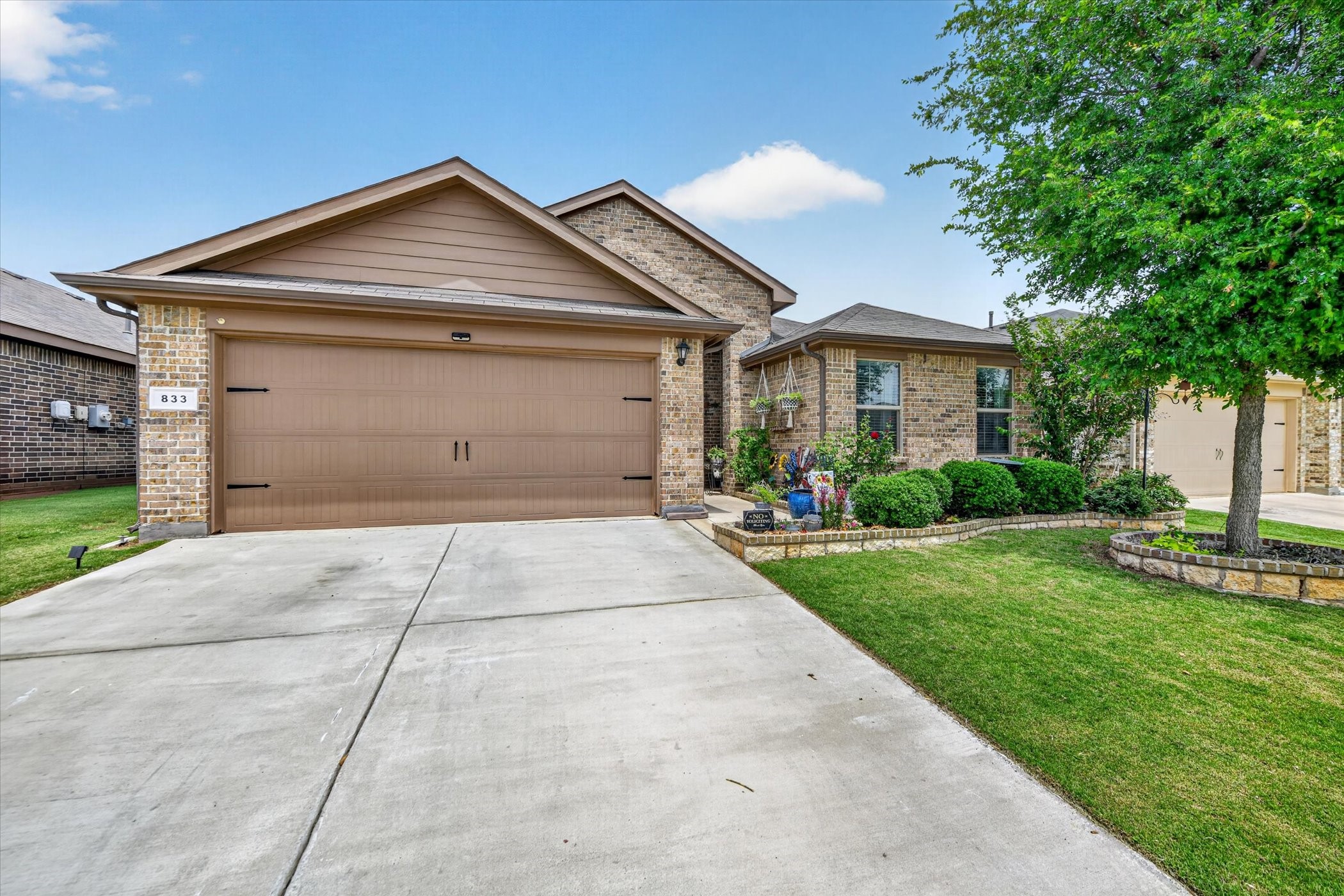 833 Rutherford Drive Crowley TX 76036