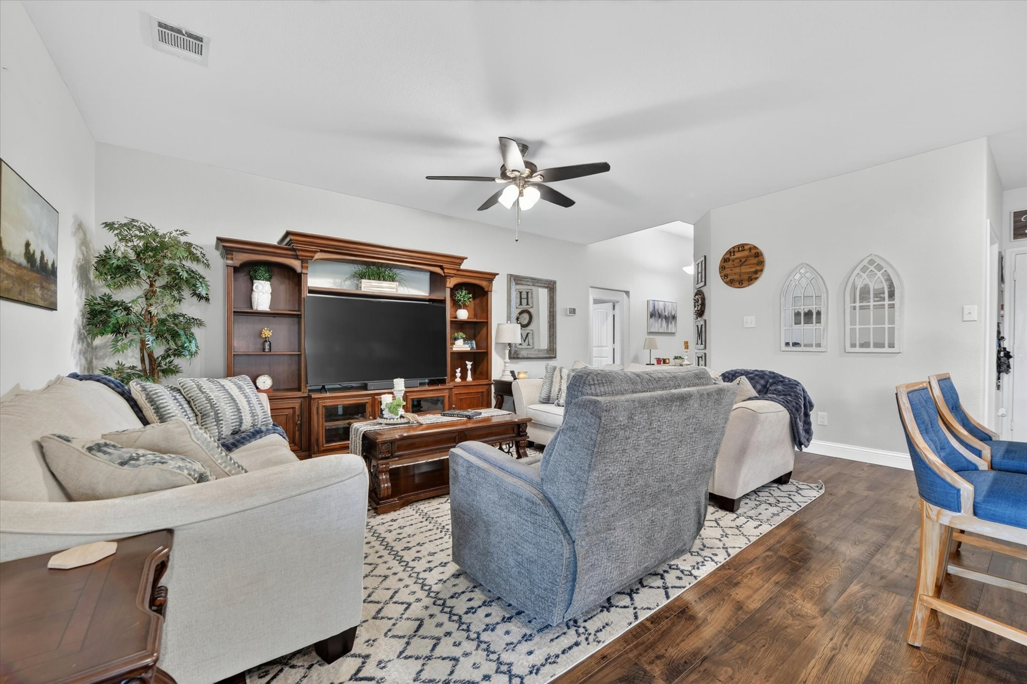 833 Rutherford Drive Crowley TX 76036