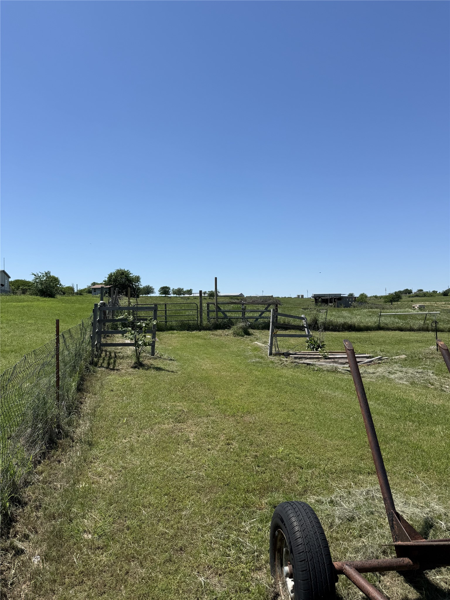 235 Hilltop Trail New Fairview TX 76078