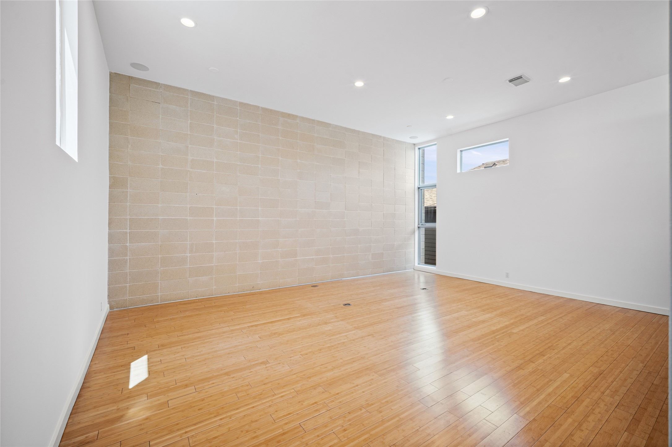505 W Alabama Street Houston TX 77006
