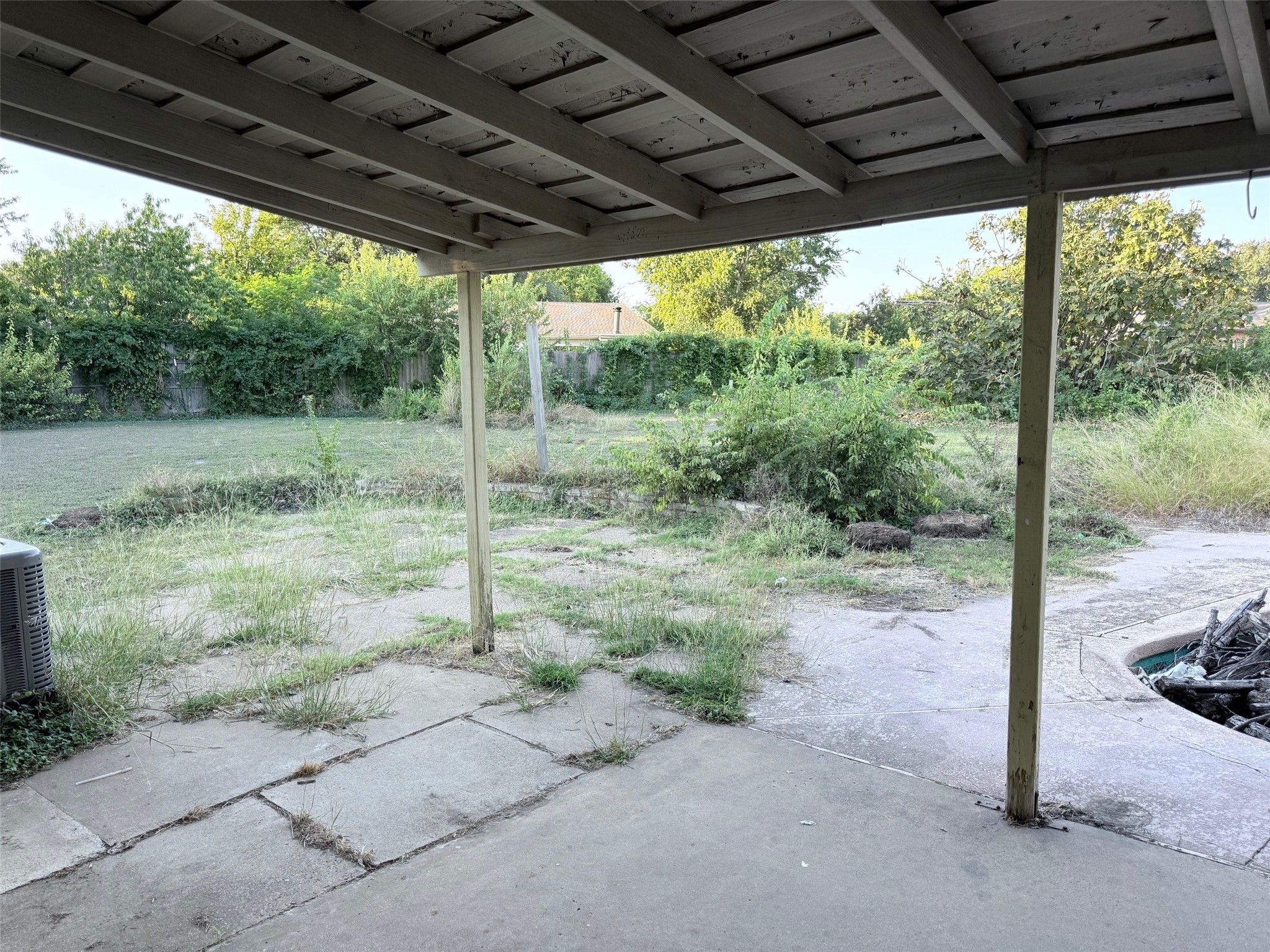 2410 Clint Court Arlington TX 76014