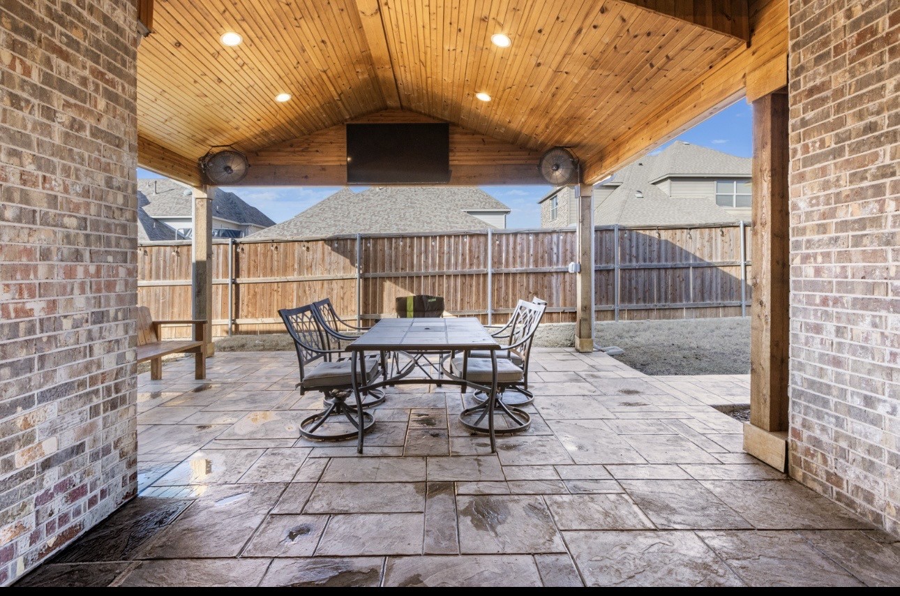 1002 Hunters Creek Drive Rockwall TX 75087