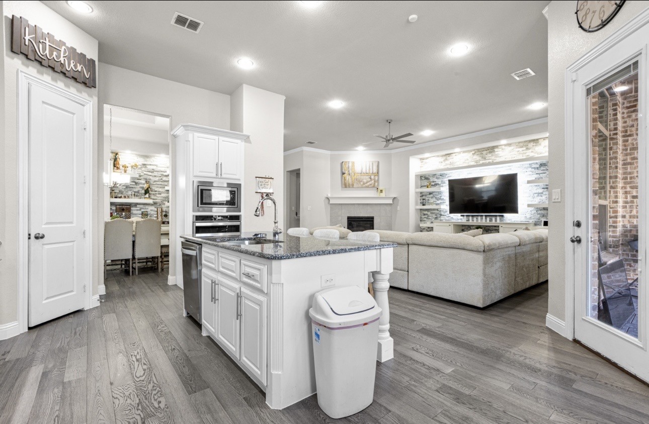 1002 Hunters Creek Drive Rockwall TX 75087