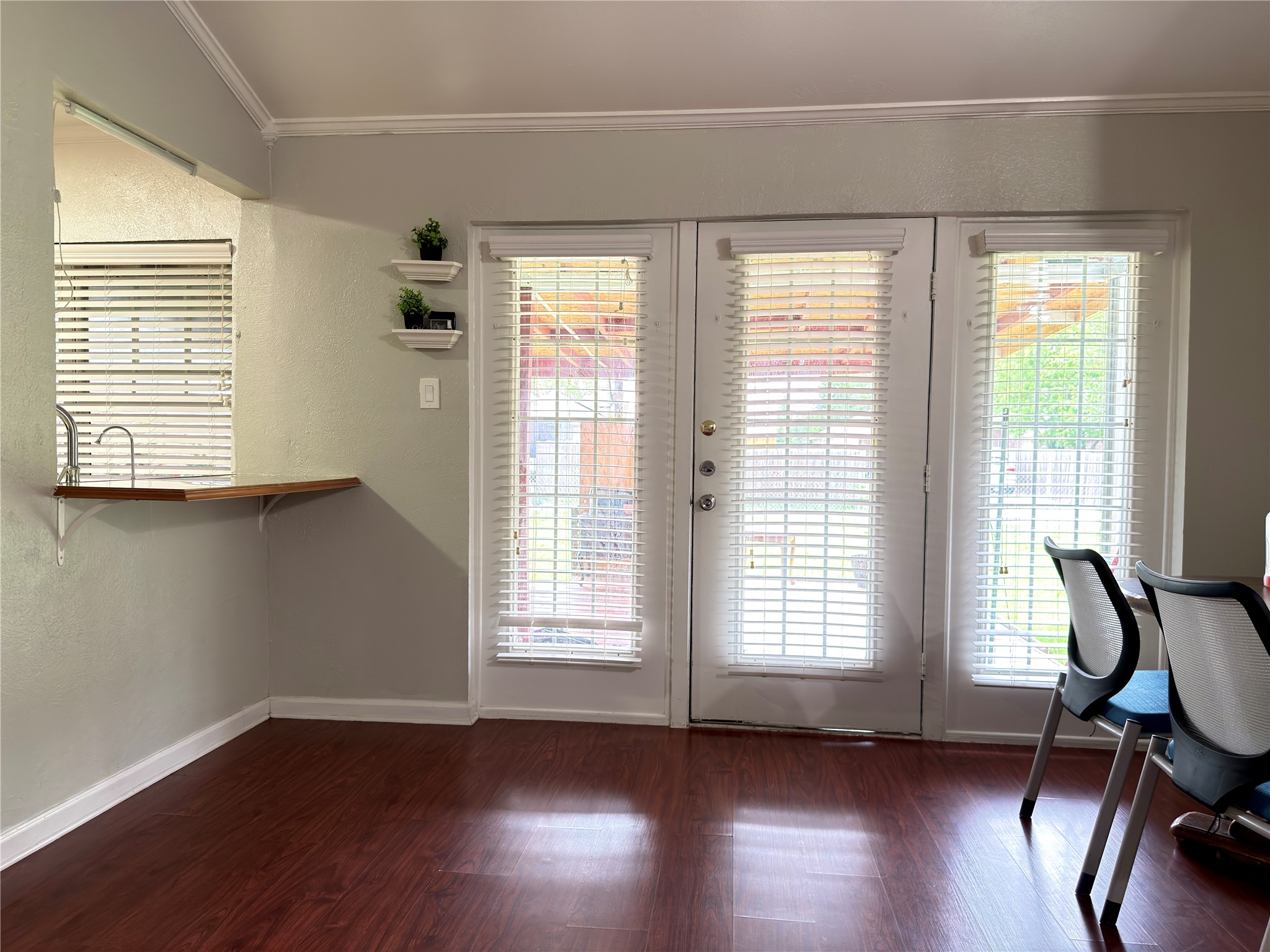 1519 Clearbrook Street Lancaster TX 75134