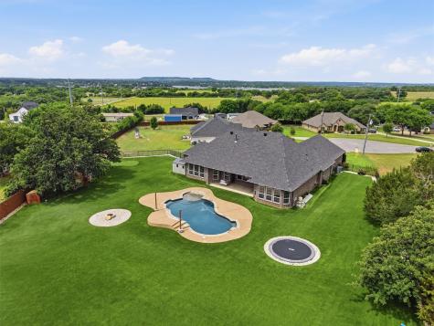 3913 Homestead Court Granbury TX 76049