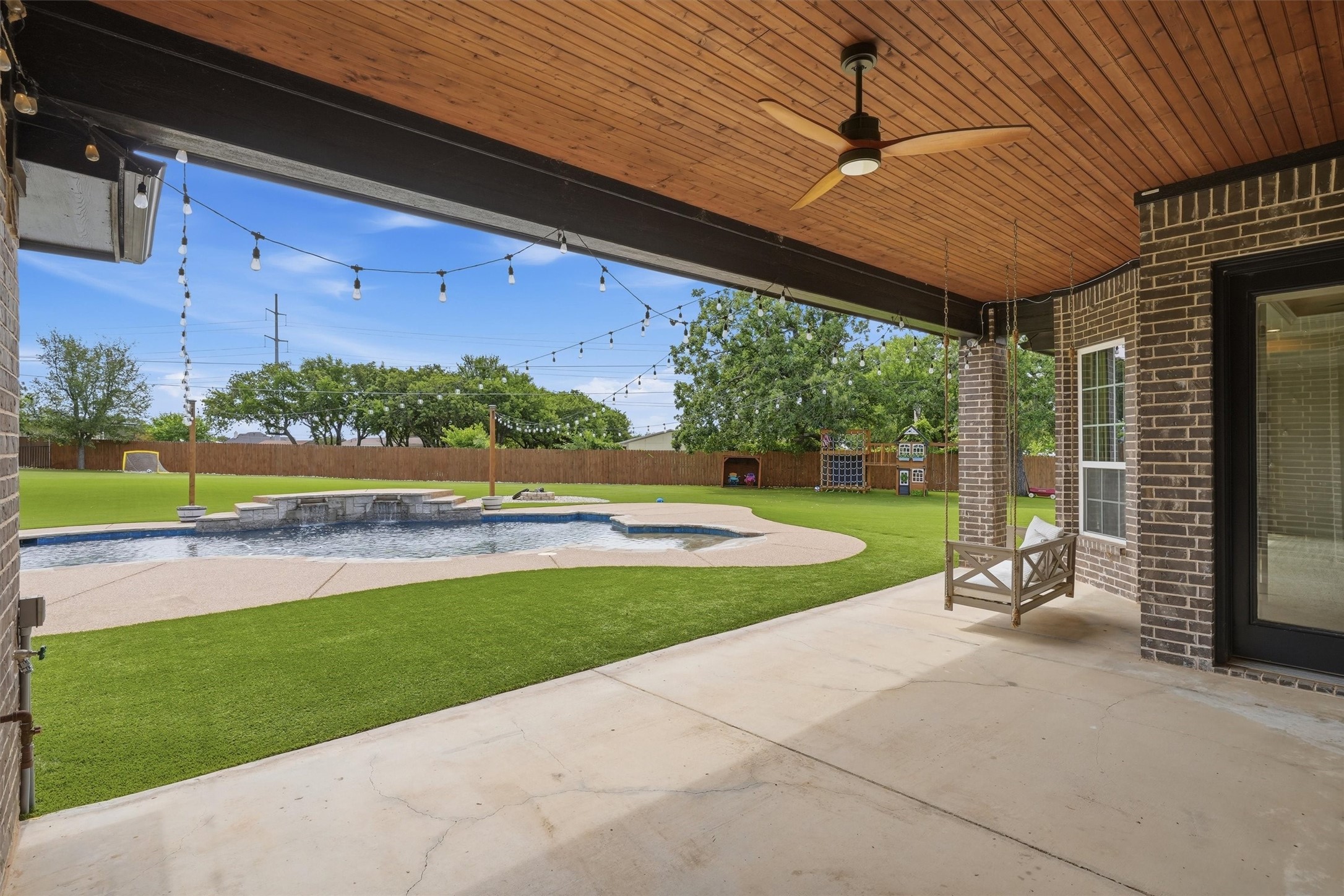 3913 Homestead Court Granbury TX 76049