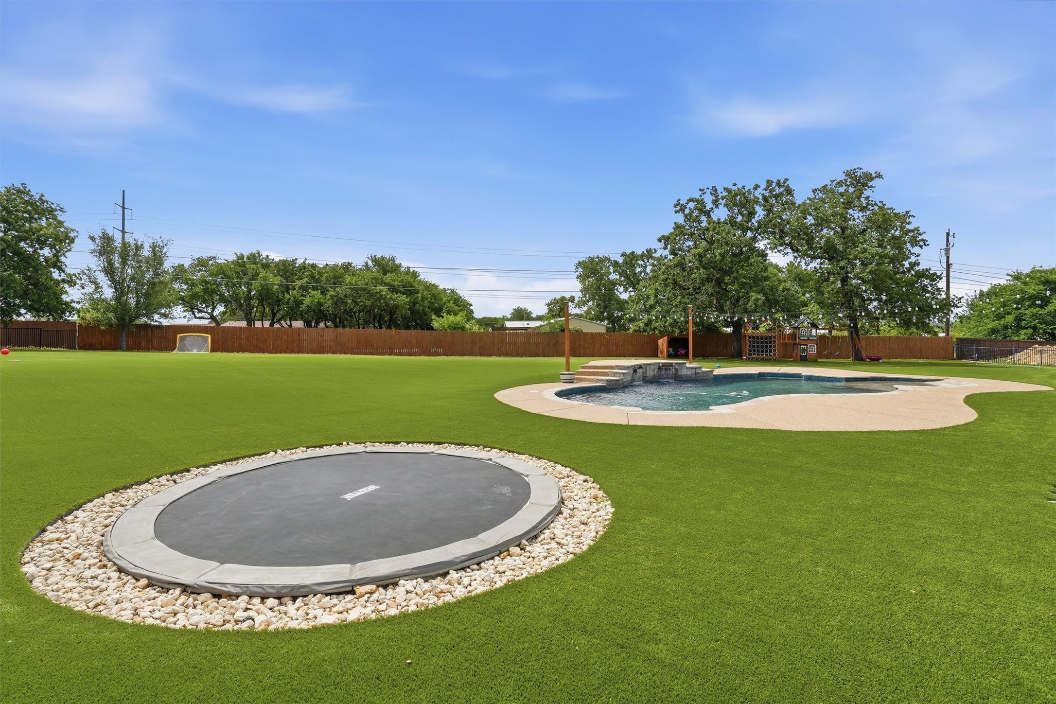 3913 Homestead Court Granbury TX 76049
