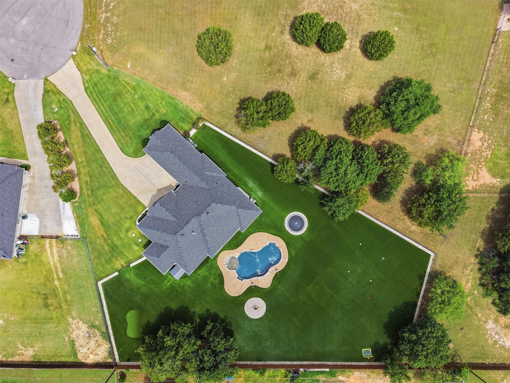 3913 Homestead Court Granbury TX 76049