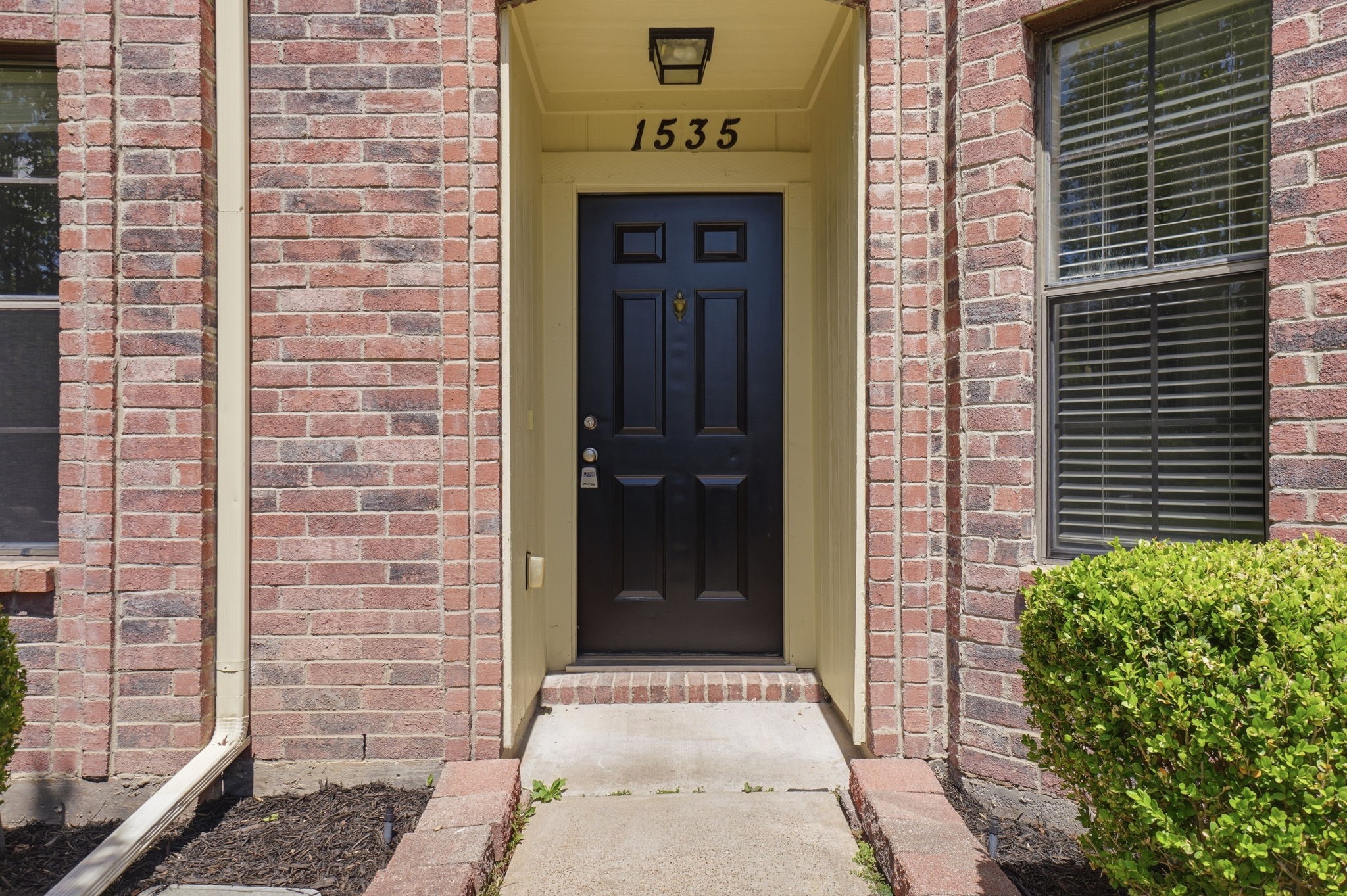 1535 Forest Creek Circle Mesquite TX 75149