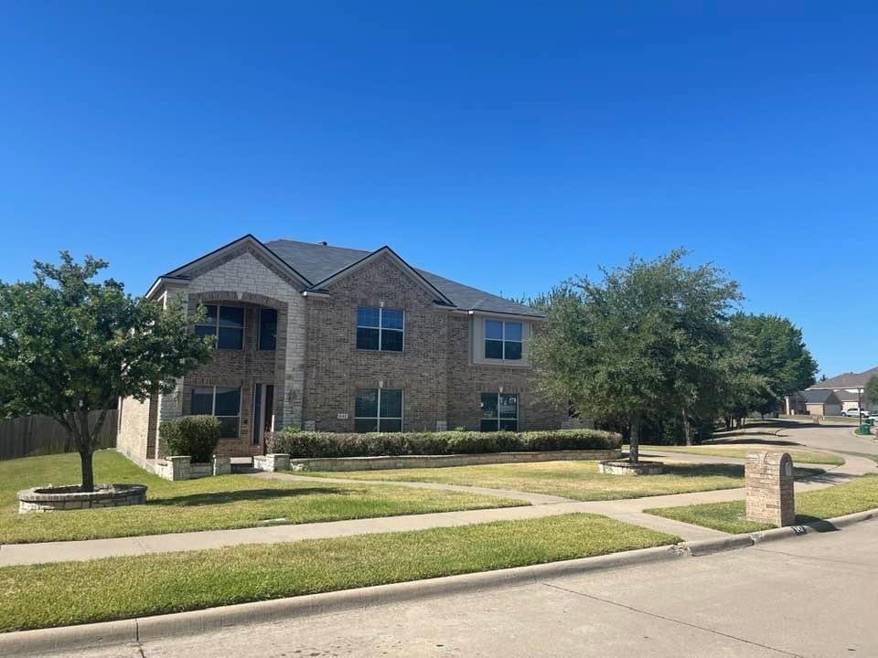 642 Oak Creek Drive Cedar Hill TX 75104