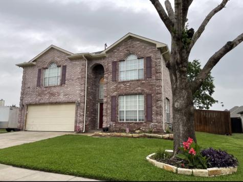 628 Bridle Trail Saginaw TX 76179