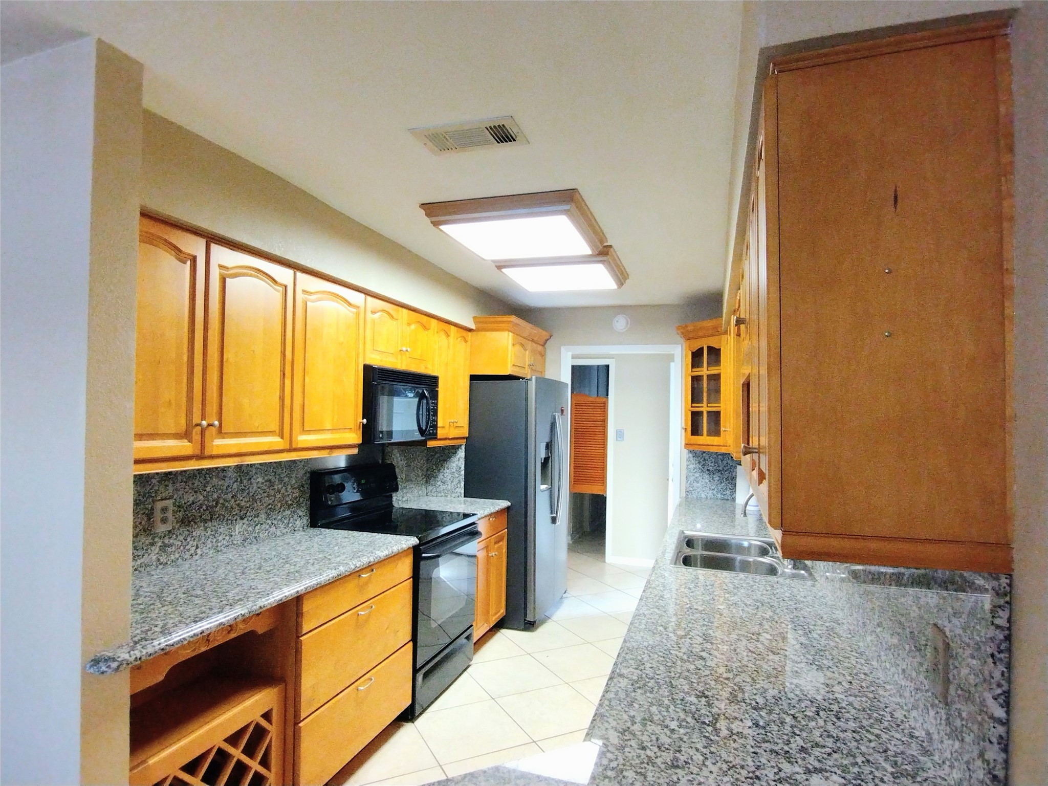 201 N Oak Acres Drive N Malakoff TX 75148