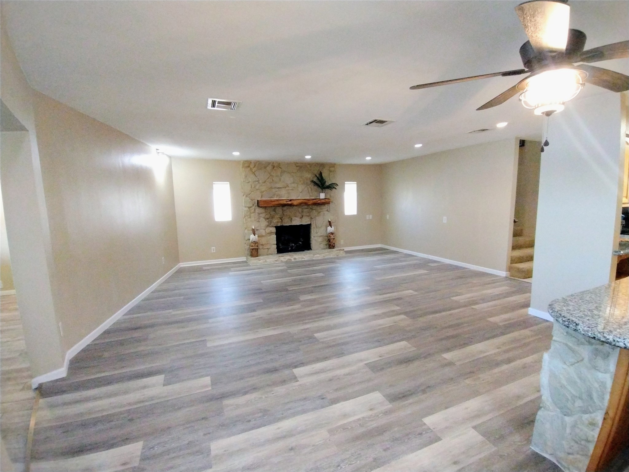 201 N Oak Acres Drive N Malakoff TX 75148